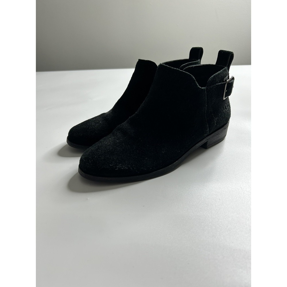 Ugg Boot Womens 7 Kelsea Black Buckle Suede Heeled Bootie Zip